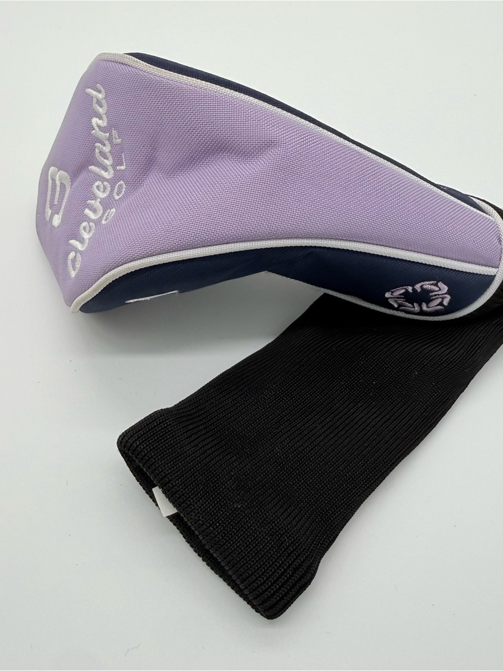 Cleveland Golf Club Bloom 3 Fairway Hybrid Purple Headcover Head Cover
